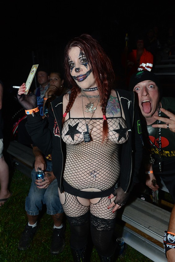 The Lovely Juggalettes of the 2013 Gathering (NSFW) .