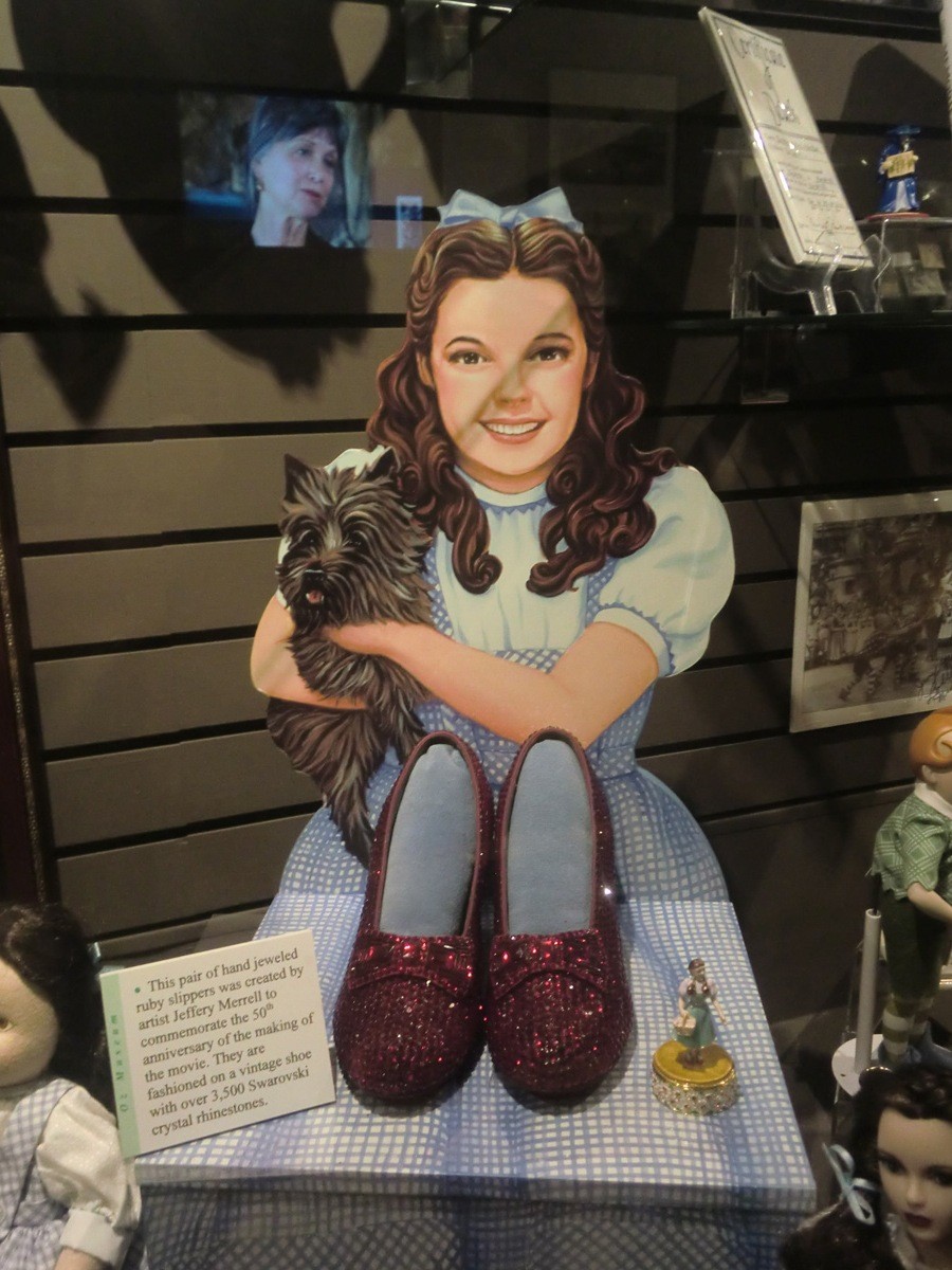 A Visit to Wamego, Kansas, the Center of the Wizard of Oz Universe – OC  Weekly