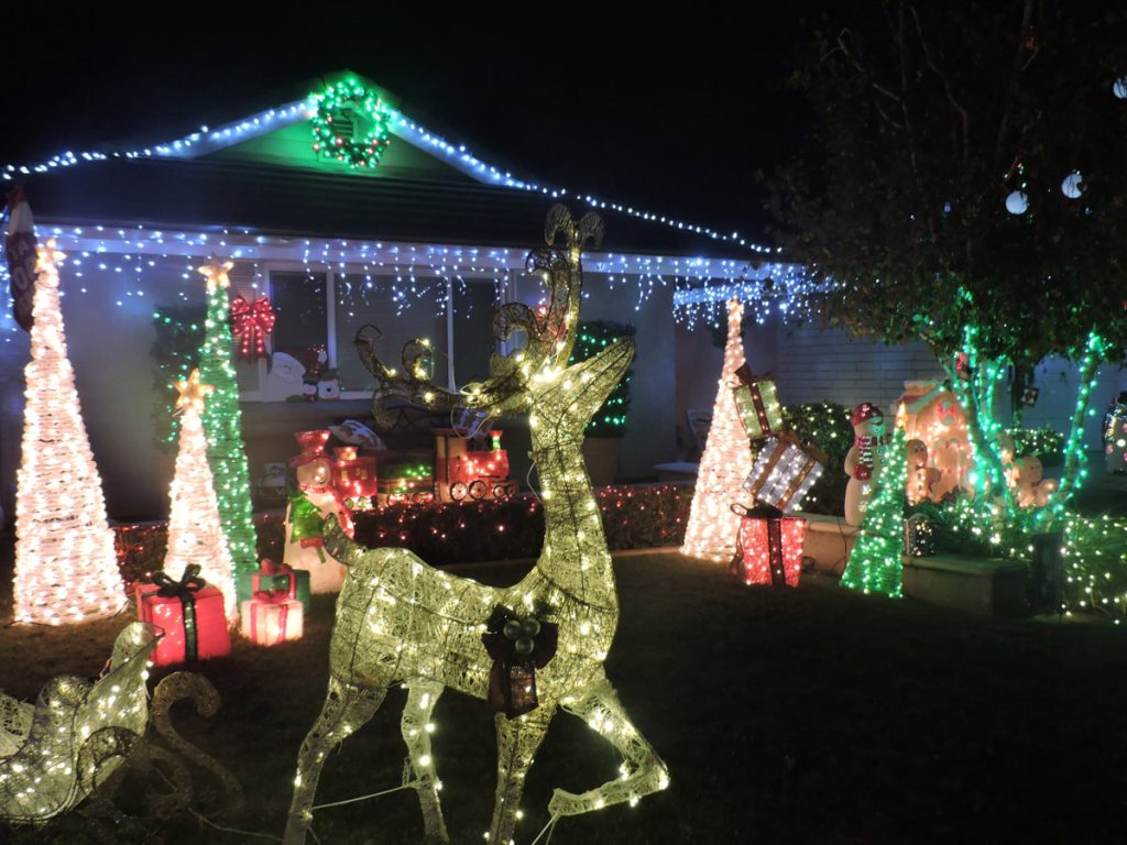 Crushing the Creche Scene Christmas in Brea Is a Festival of Lights